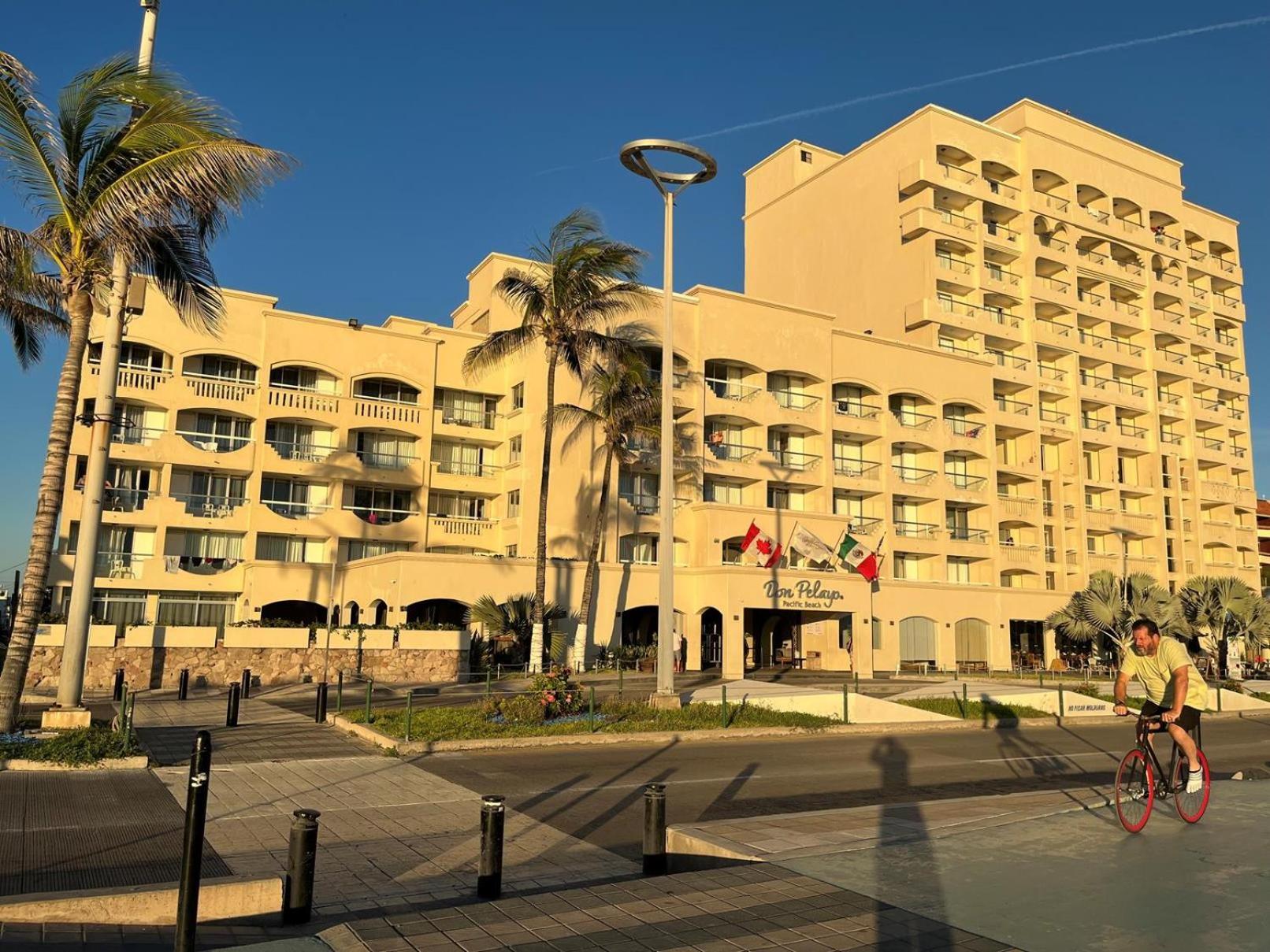 Don Pelayo Pacific Beach Масатлан Екстериор снимка