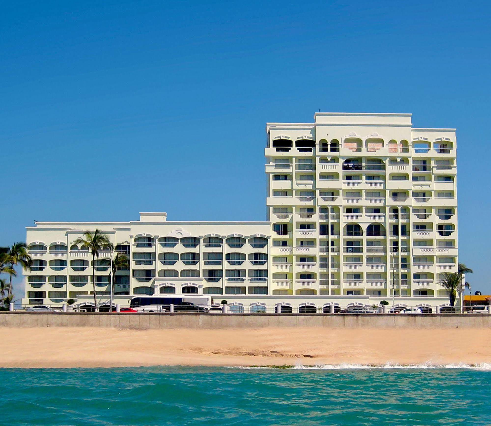 Don Pelayo Pacific Beach Масатлан Екстериор снимка